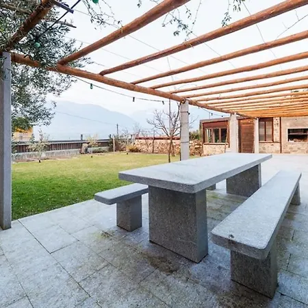 Casa Gabriella - Sonniges Familienparadies Am Maggiore شقة *